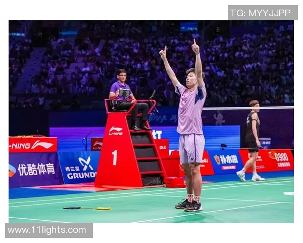 重庆羽毛球队在世界杯预选赛中以71分高居榜首展现强劲实力 重庆羽毛球队在世界杯预选赛中以71分高居榜首展现强劲实力